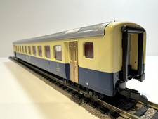 ROCO 4238 - Voiture voyageurs
