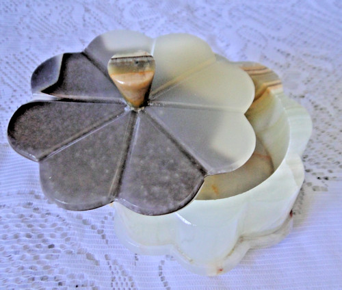 Boite bijoux ronde forme de - boite,