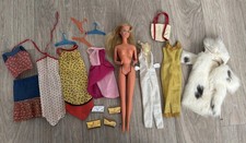#9720 Barbie Superstar Taïwan Vintage Mattel 1976 & Lot Vêtements