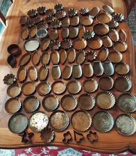 lot de 88 petit moules anciens