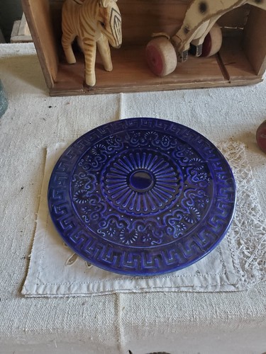 Ancien dessous plat bleu - de,