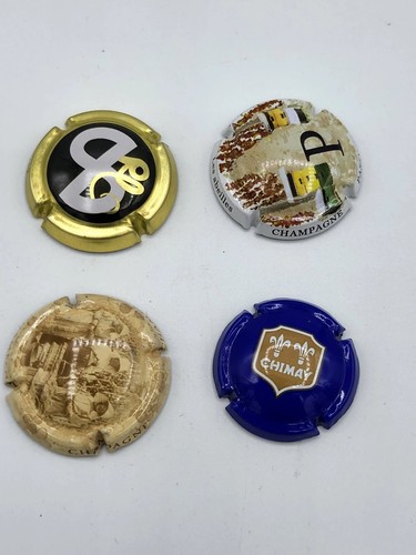 Lot 4 capsules - zu,