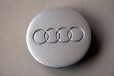 Moyeu cache centre de roue en