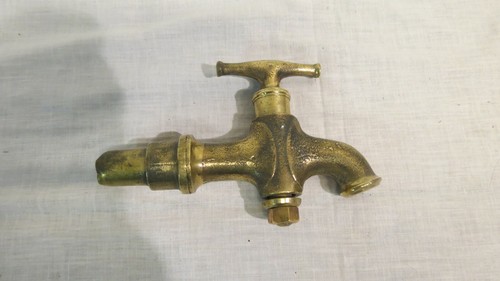 Ancien robinet bronze - ancien,