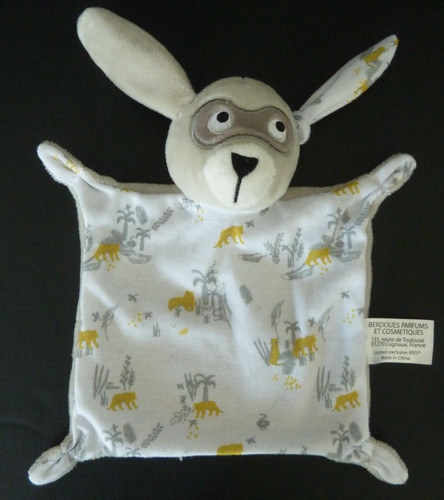 Doudou plat lapin masqué - p4*,