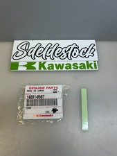 1 couvercle protection kawasaki 14091-0607 er-6f 2006 kle 650 versys 2007 2009