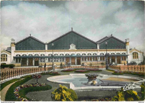 Carte postale trains - -,