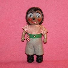 Poupée hérisson Mecki en