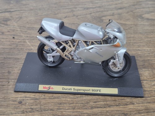 Moto miniature ducati - moto, 1/18