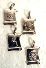 PENDENTIF ZODIAQUE en Argent façon Parchemin, neuf