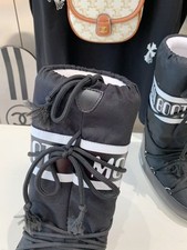 Moon Boot Female Interior