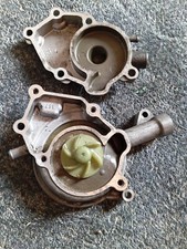 Yamaha Yzf R 125 Pompe A Eau , Yamaha yzf r125cc Pompe A Eau Complète Avec...