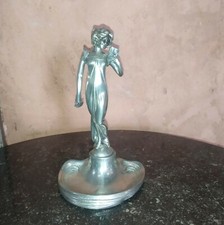 Vide Poche Signé Edles en Étain Art Nouveau Jugendstil Femme à la Lettre  Zinn