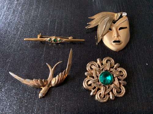 Beau lot broches - 4, dorées