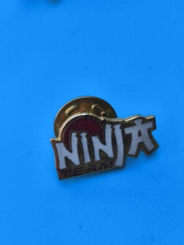 Vintage pin ninja team - vintage,