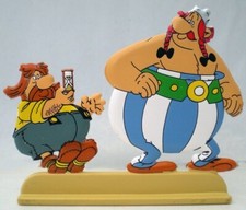 LES ARCHIVES ASTERIX -  ASTERIX CHEZ LES HELVETES -  FIGURINE NEUVE AVEC BOITE