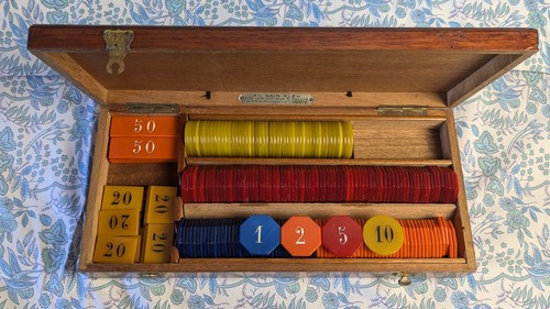 Boîte jetons ancienne au - boîte,