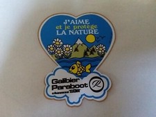 Ancien autocollant j'aime la