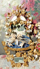 ANCIENNE GARNITURE de GLOBE de MARIÉE et sa COURONNE en tissu Napoléon III/ XIXe