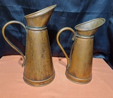 lot  2  pichets brocs vases en