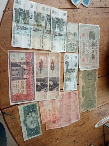 Lot gros billets monde - du,