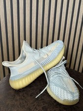 Adidas Yeezy Boost 350 V2