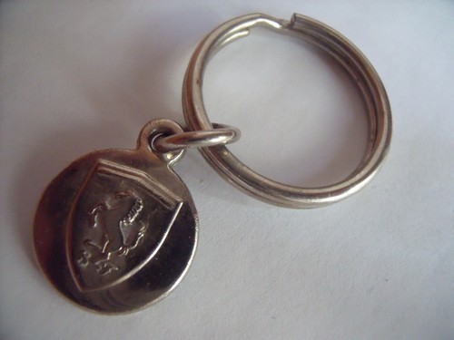 Porte clé scuderia ferrari - scuderia,