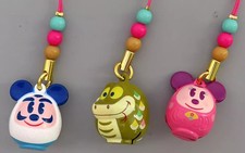 Ensemble mascotte Mickey Minnie et Car Bell 3 TDR Exclusivité Nouvel An 2025