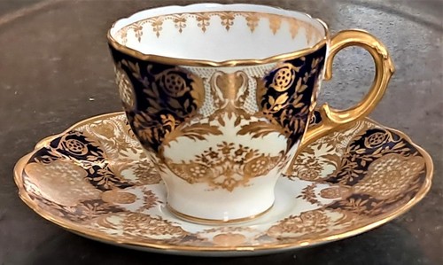 Tasse sous en - et,