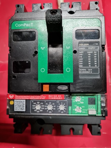 Schneider nsx250f 250a - ,