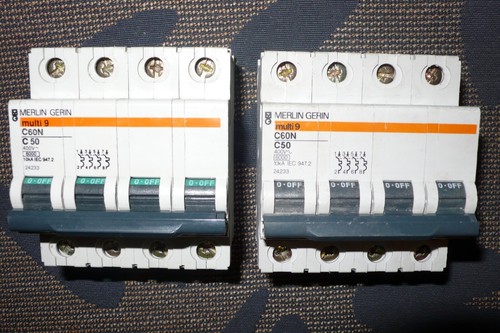 Disjoncteur tetrapolaire 50a - disjoncteur,