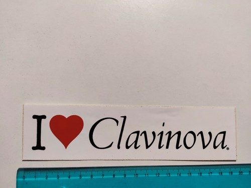 Autocollant love clavinova - i,