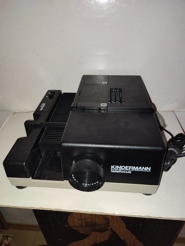 Projecteur diapositve - projecteur, de