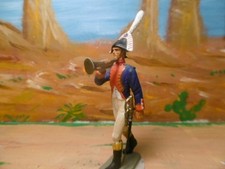 STARLUX  EMPIRE PLASTIQUE MUSICIEN BICORNE EN BATAILLE TROMPETTE