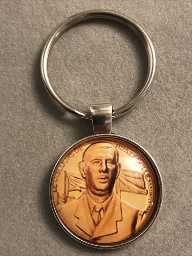 Porte clé médaillon métal - porte,