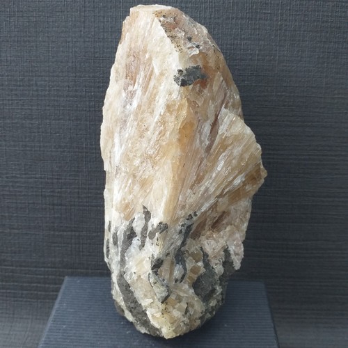 Aragonite miel mineraux - aragonite,