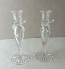 Paire d'anciens bougeoirs en