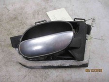 Poignee interieur porte avant