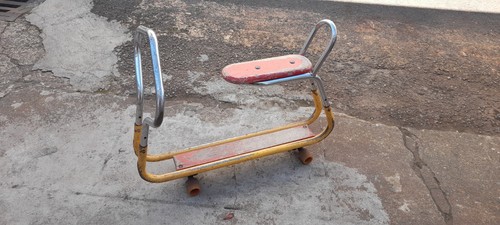 Rare skateboard rollet - rare,
