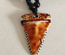 Collier réglable pendentif Dent de Requin Cordon Ciré #13