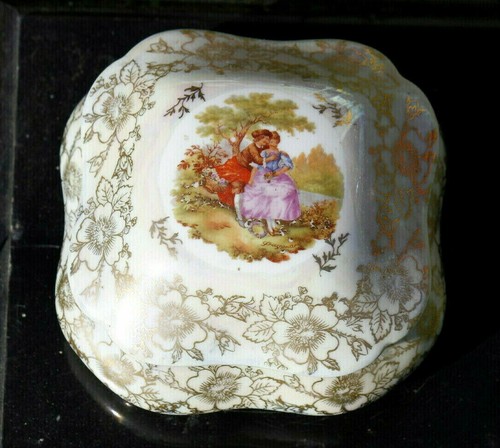 Boîte bonbonnière porcelaine