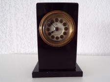 ANCIEN  REVEIL  DE  MARQUE  " JUNGHANS "