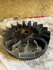 Volant magnétique démarreur électrique Briggs et Stratton 8CV 298260