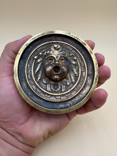 étrange objet cylindrique - Étrange,
