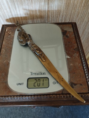 Coupe papier bronze - papier,