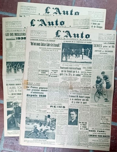 Lot journaux auto année - 3,