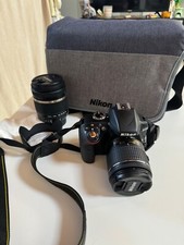 Nikon D3300 + Objectif Nikon 18-55mm et Tamron 18-270mm + Accessoires