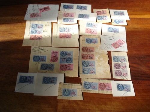 Lot environ timbres - lot,