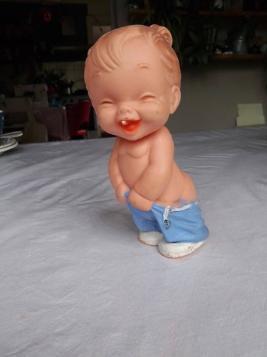 Bébé rieur poulbot pouet - bébé,