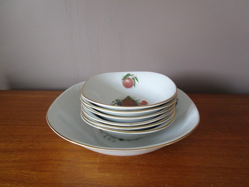 Saladier coupelles salade - &,